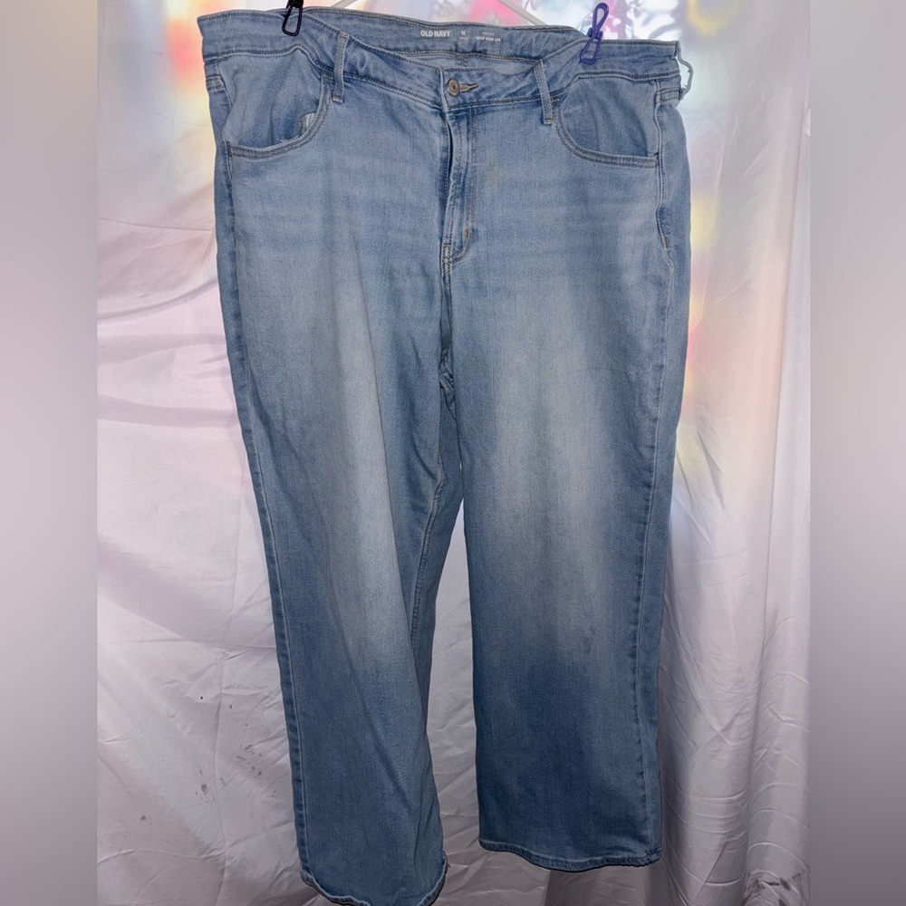Old Navy Women’s Wow Wide Leg High Rise Jeans